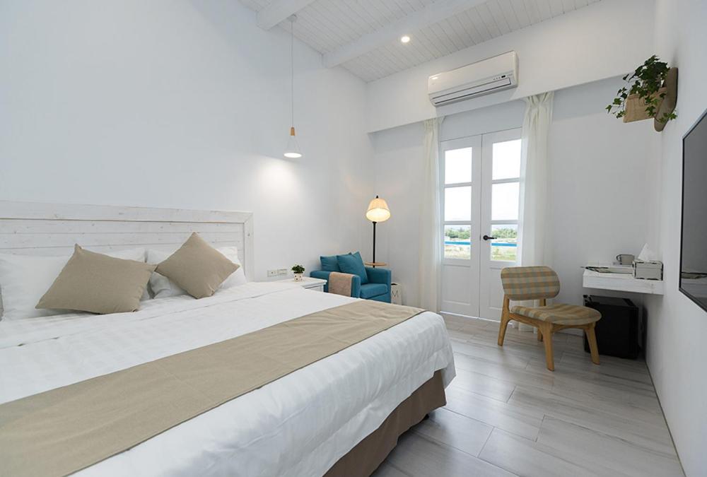 Blue White Apartment Wujie Bagian luar foto